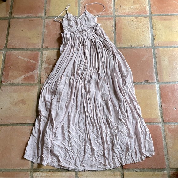 Dress - Picture 4 of 8